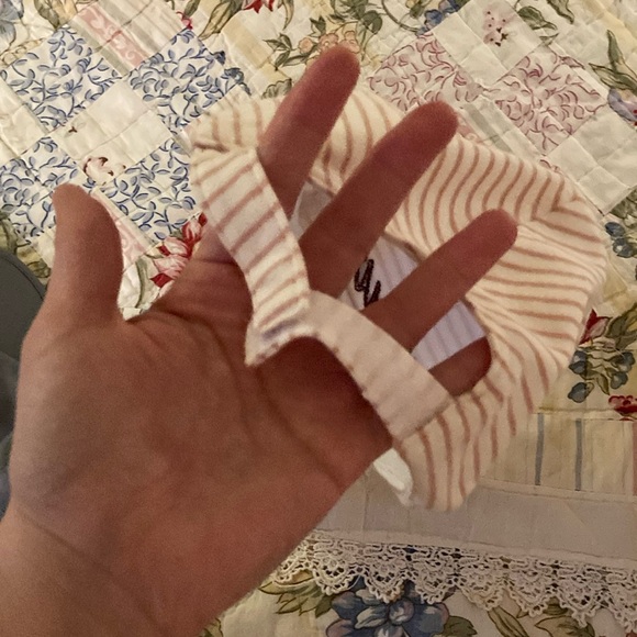 (2) Gray/Pink Striped Baseball Caps - Picture 3 of 7